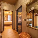 Bey House Royal 酒店 大特尔诺沃
